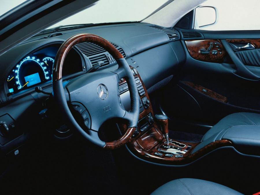  Mercedes-Benz CL600 1999 года  (фото 21 из 21)